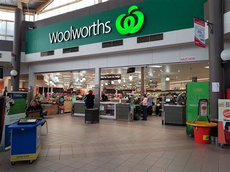 Woolworths Calwell in Calwell, ACT 2905